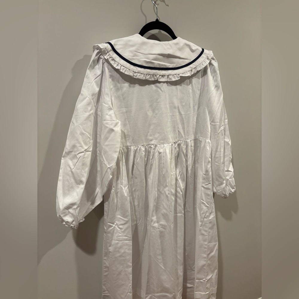 ASOS White Long Sleeve Gown with Bishop Sleeves - Picture 9 of 10